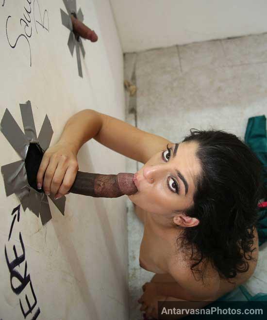 Hyderabadi bhabhi ke muh me pure 9 inch ka lund - Cock sucking pics