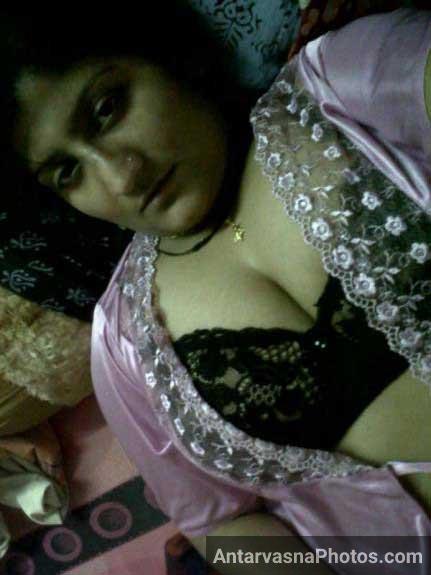 Chudakkad aunty ki hot nighty