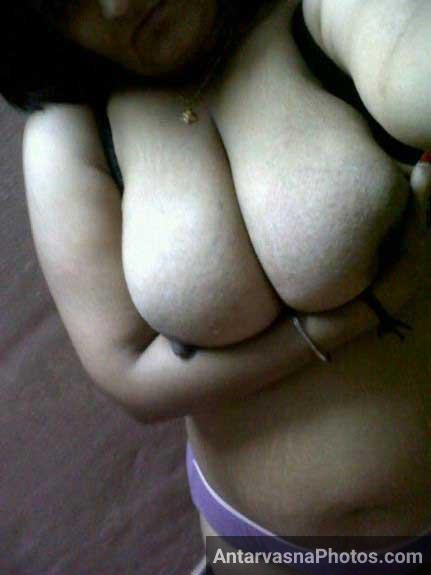 Chudakkad aunty ki chunchiyo ke pics