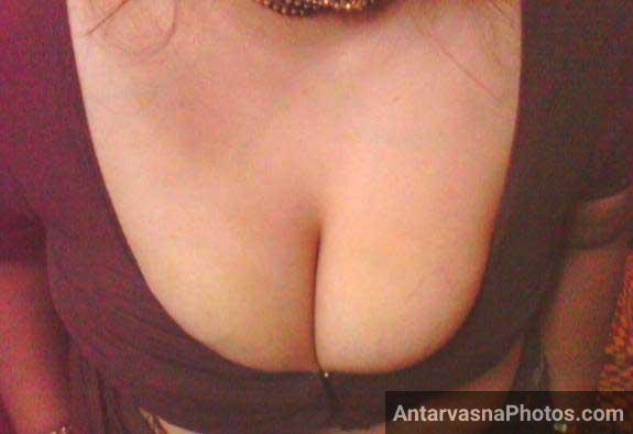 Blouse me dikhe kamwali aunty ke bade doodh