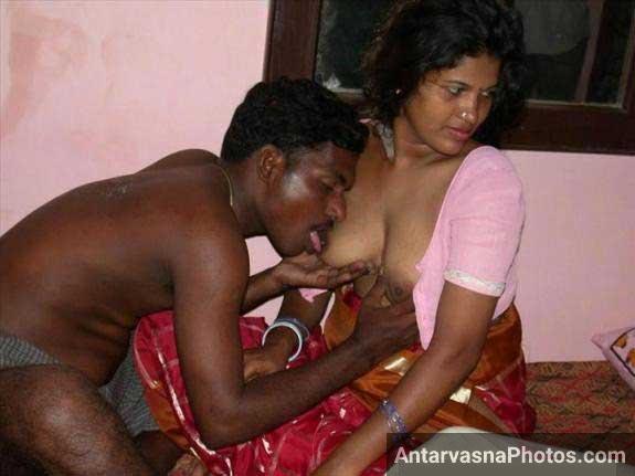 Lajjo ke desi boobs chuse husband ne