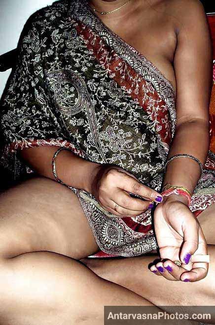 Hot Indina bhabhi ne saree pahan rakhi thi