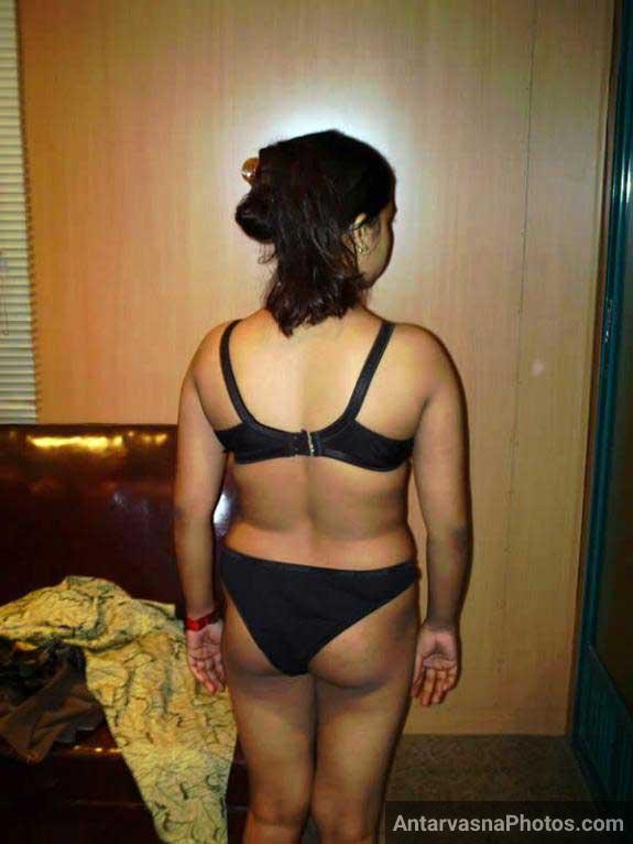 Badi gaand wali hot Kanpur girl