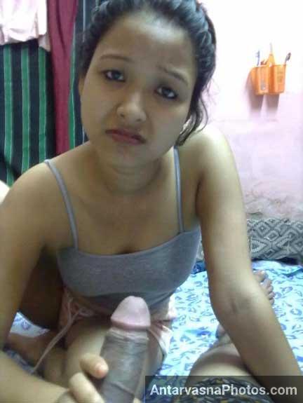 Chudakkad pilot apni Indian air-hostess ko chodta hai