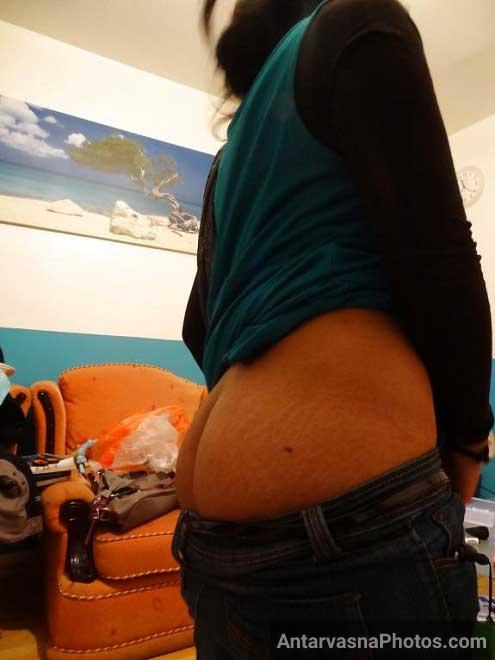 Nisha ne apni gaand boss ko dikhai