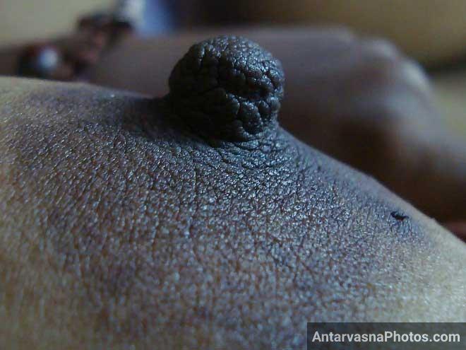Poonam bhabhi ke bade aur kale nipples - Desi porn pics