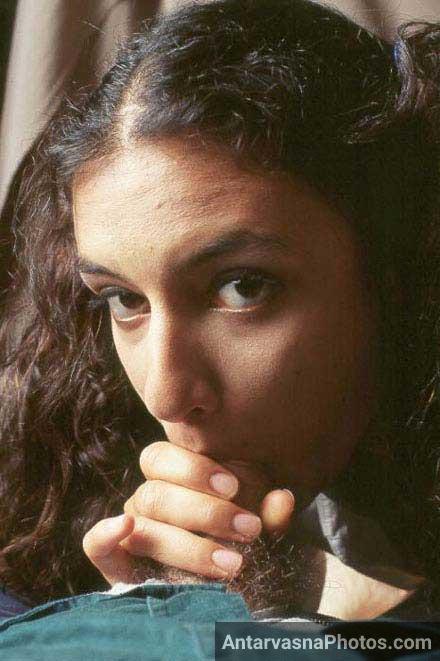 Horny desi girl ne sab wiry bhi lund ko chuste hue hi pee liya