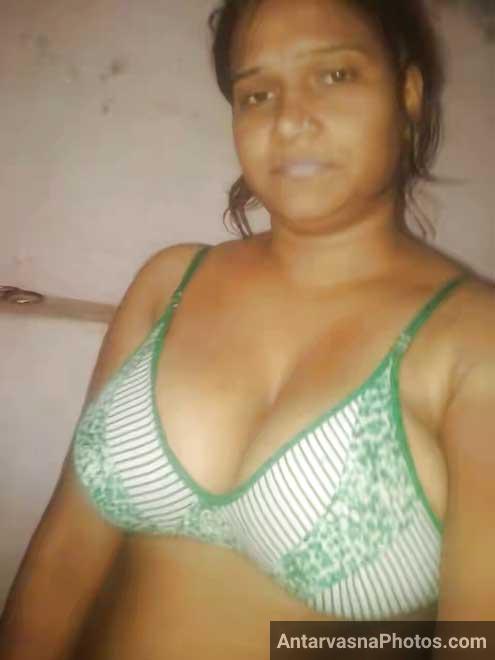 Webcam ke upar boobs ki selfie li bhabhi ne