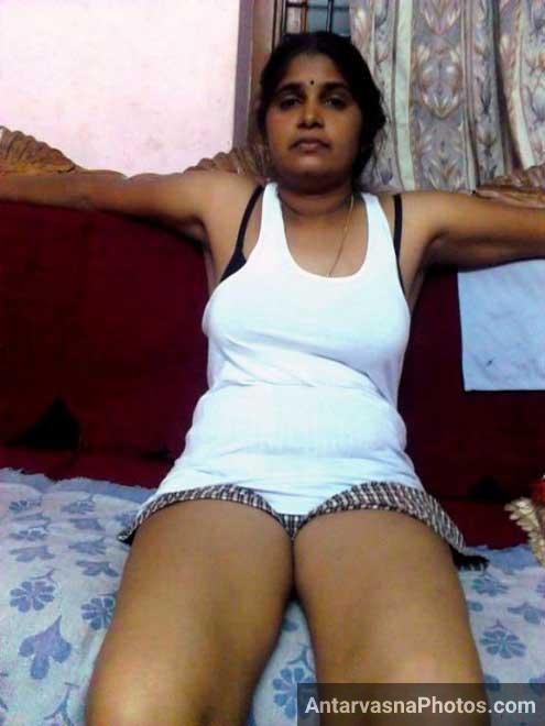 Sexy Vadodara bhabhhi ne kaha mujhe chodo na