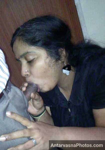 Hot aunty Janki ne lund ko chusa kyunki chudai ke lie time nahi tha - Indian blowjob pics