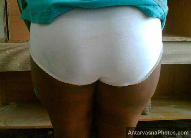 Kamwali ne apni safed panty bhi dikhai papa ko