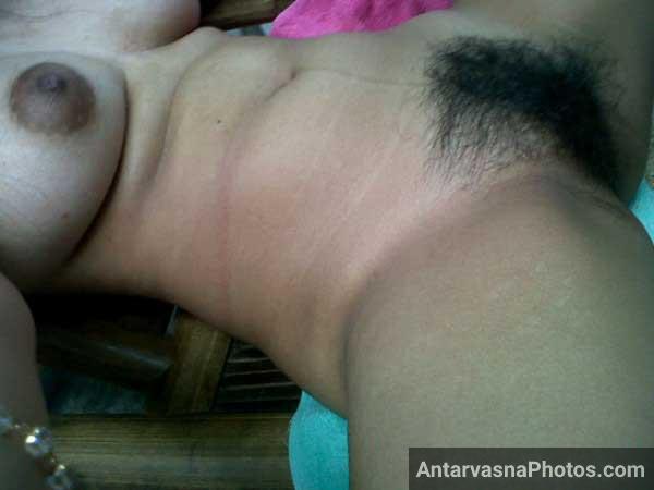 Mumbai ki bade boobs wali ladki ke hot pics