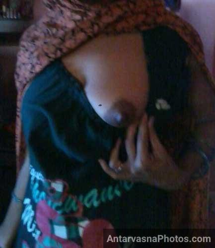 Bade boobs wali sexy padosan ke pics