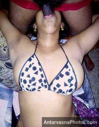 Driver ka lund muh me le liya sexy Indian ladki ne - Desi porn photos