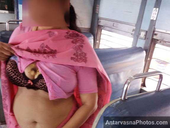 Aunty ke boobs ekdam tight the aur bade bade