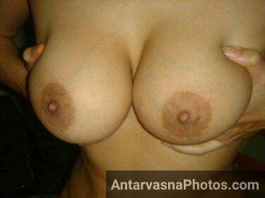 Indian bhabhi ke big boobs chus loo