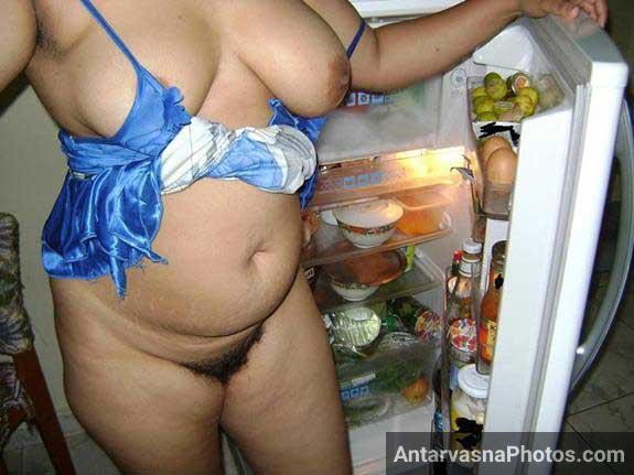 Pakistani wife ko sakht piyas lagi hui he