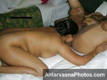 mature indian couple wife gaand ki line chat rahi he