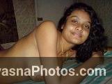 nude boobs dikha rahi he