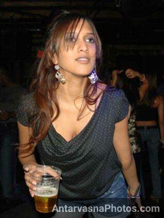 club me ja ke drink ki leak sexy photos