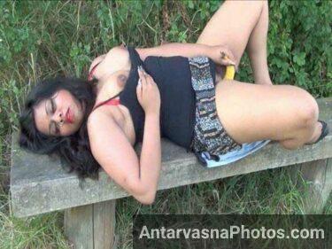 hot Indian girl kela chut me le chuki he