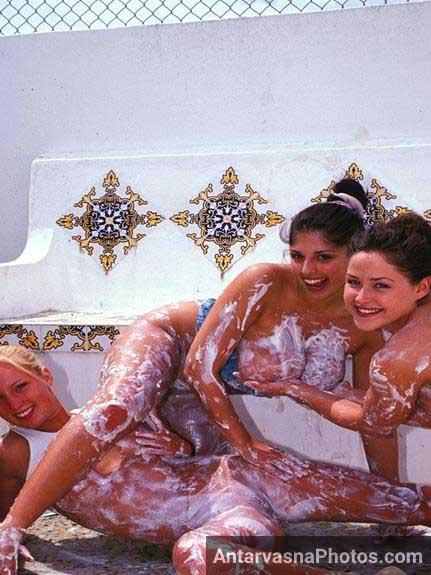 hot lesbian sex photos enjoy kare