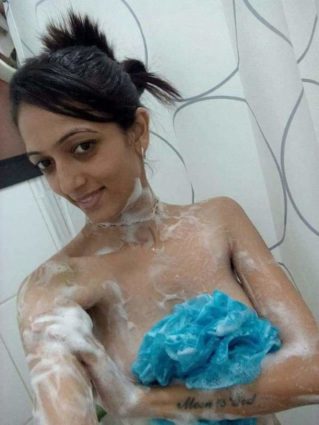 desi girl shower me photo